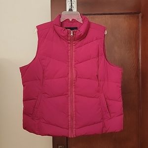 Women's 1X Lands End pink/purple puffer vest
